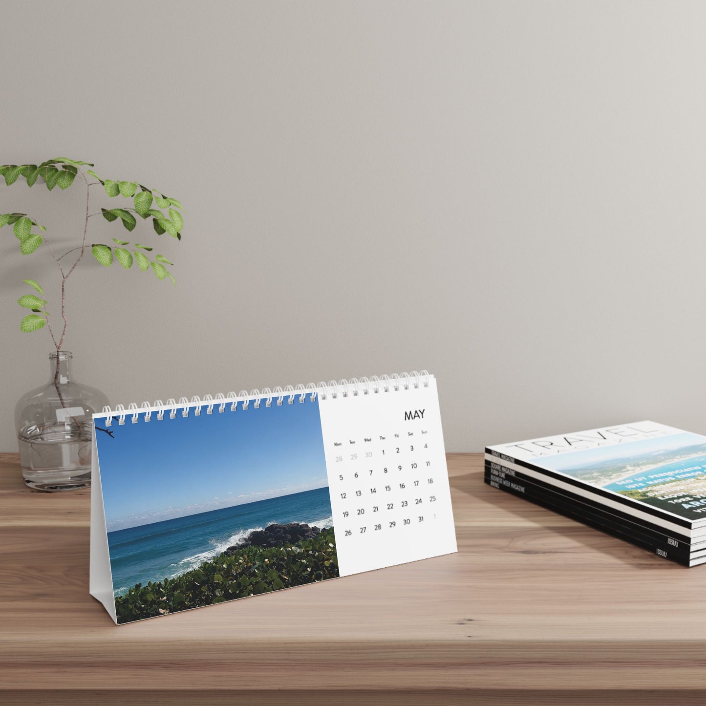 Dive into 2025: Exclusive Ocean Views Desk Calendar ā Your Daily Escape Awaits!