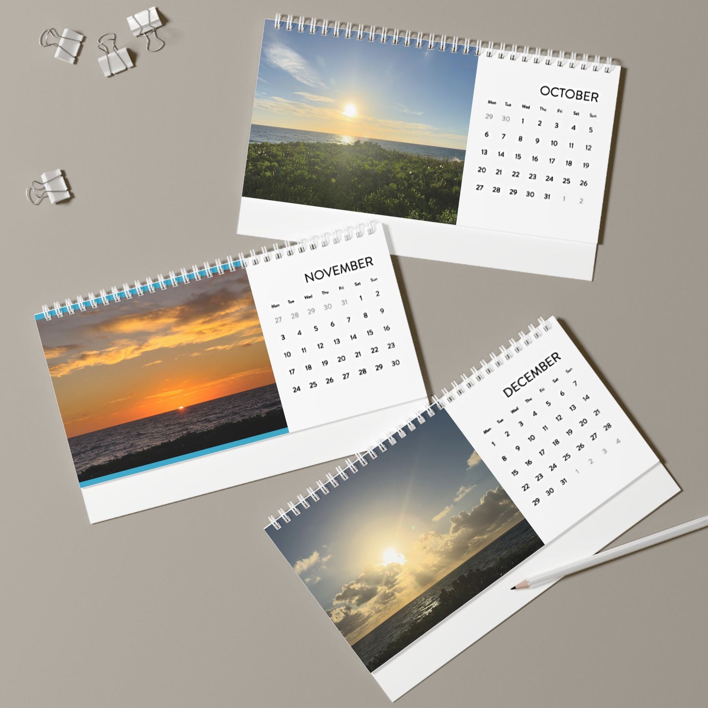 Dive into 2025: Exclusive Ocean Views Desk Calendar ā Your Daily Escape Awaits!