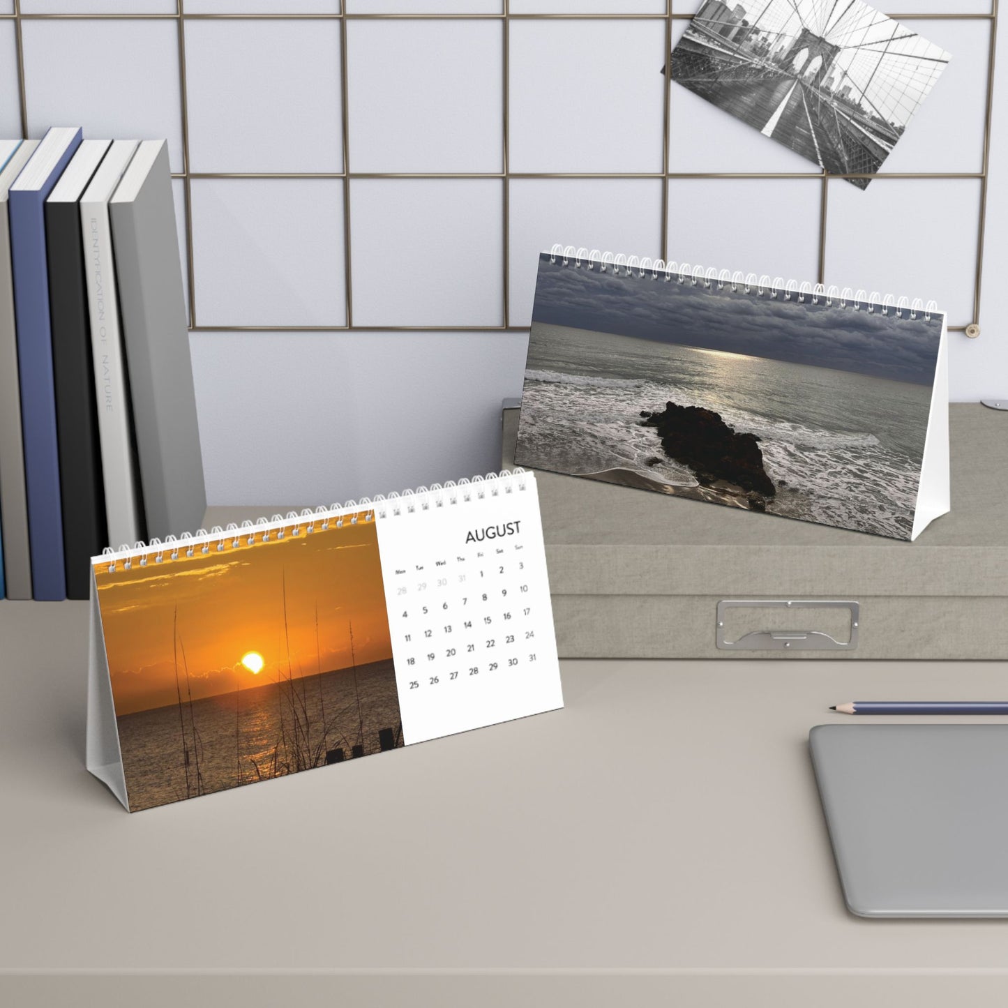 Dive into 2025: Exclusive Ocean Views Desk Calendar – Your Daily Escape Awaits!