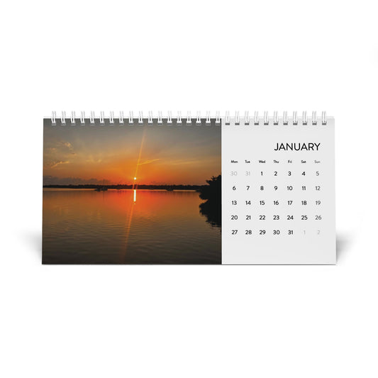 Dive into 2025: Exclusive Ocean Views Desk Calendar – Your Daily Escape Awaits!